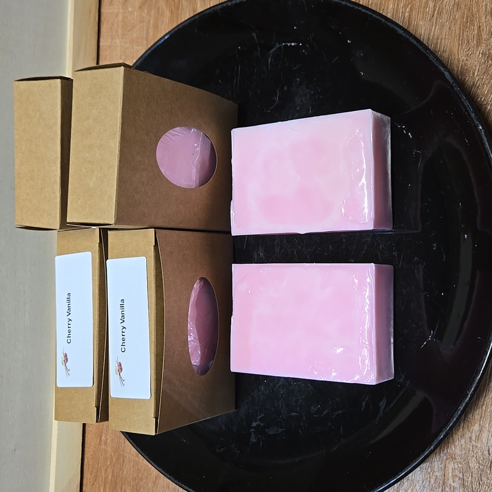 LAST 1❤️!Hand Crafted Cherry Vanilla Shea Butter Soap 4oz Bar - Picture 6 of 9